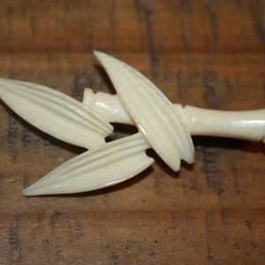 Vintage Mings Carved Bamboo Brooch Signed